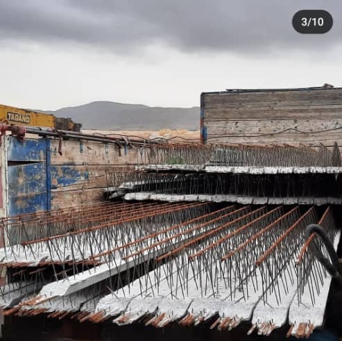 نصب تیرچه و پایه فنس